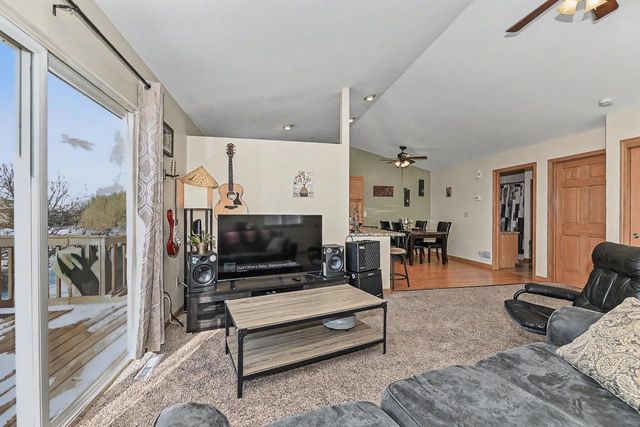 910 Century WAY, Mount Pleasant, WI 53406