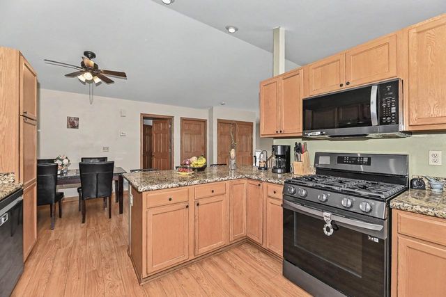 910 Century WAY, Mount Pleasant, WI 53406