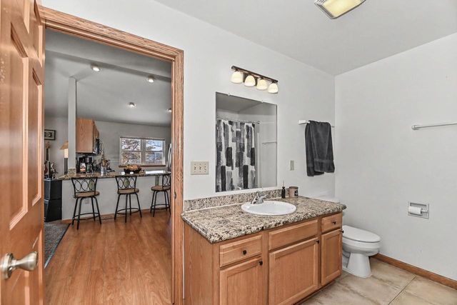 910 Century WAY, Mount Pleasant, WI 53406