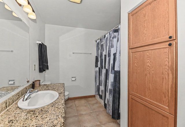 910 Century WAY, Mount Pleasant, WI 53406