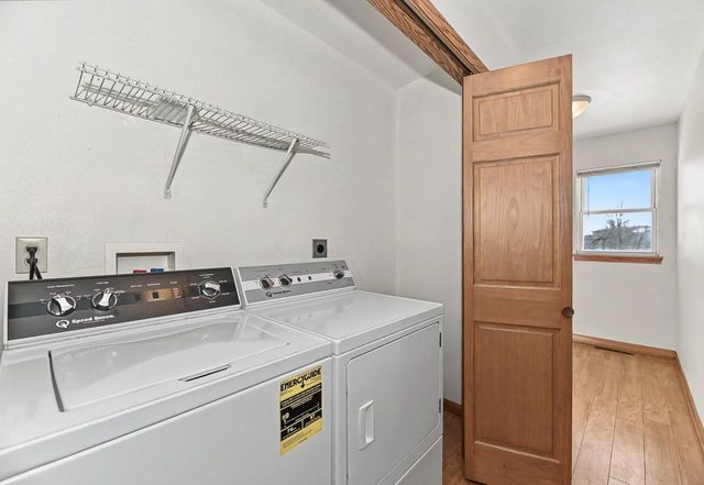 910 Century WAY, Mount Pleasant, WI 53406