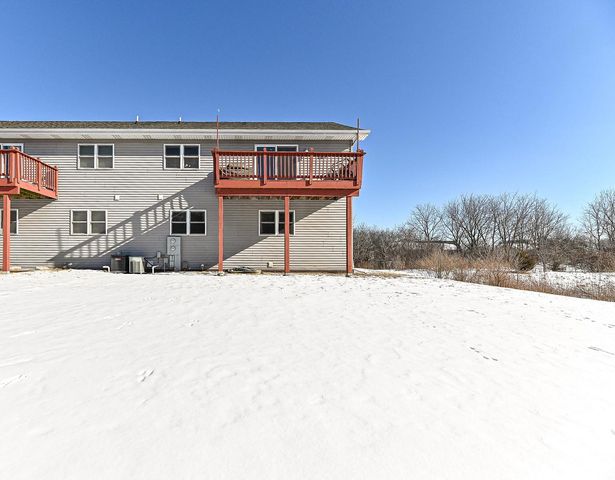 910 Century WAY, Mount Pleasant, WI 53406