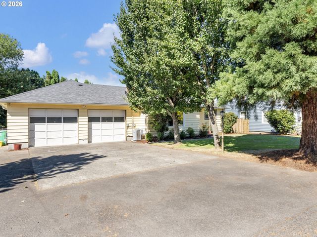 2701 Ne 105TH Ave, Portland, OR 97220