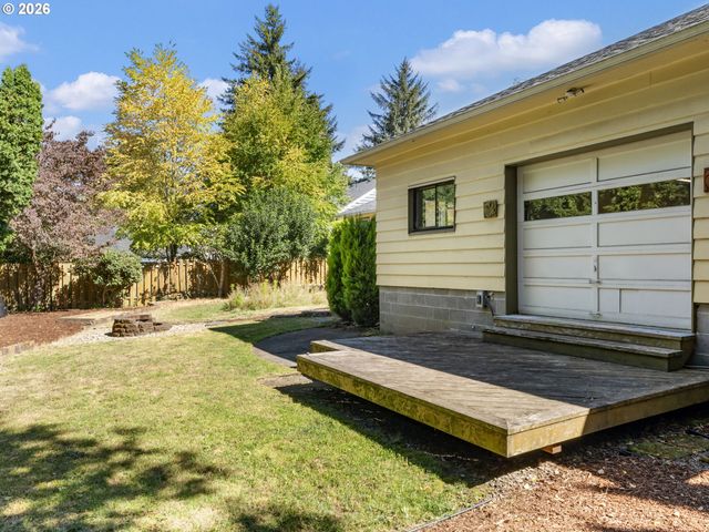 2701 Ne 105TH Ave, Portland, OR 97220