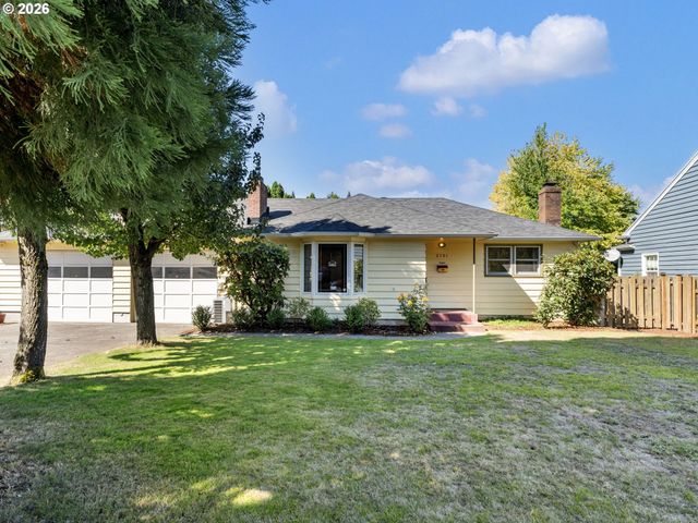 2701 Ne 105TH Ave, Portland, OR 97220