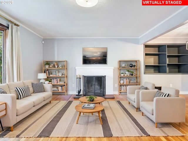 2701 Ne 105TH Ave, Portland, OR 97220