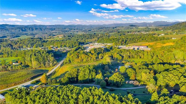 117 Andrews Ridge Road, Sparta, NC 28675