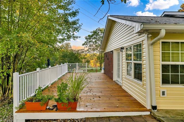 117 Andrews Ridge Road, Sparta, NC 28675