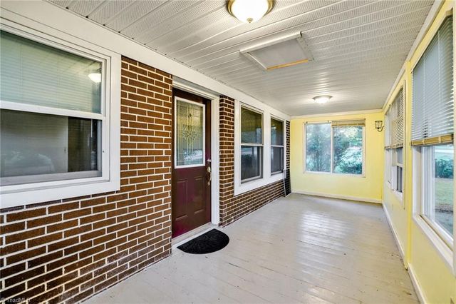 117 Andrews Ridge Road, Sparta, NC 28675