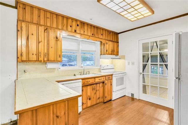 117 Andrews Ridge Road, Sparta, NC 28675