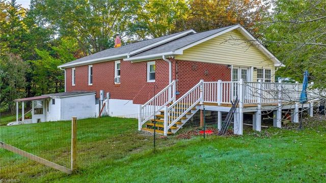 117 Andrews Ridge Road, Sparta, NC 28675