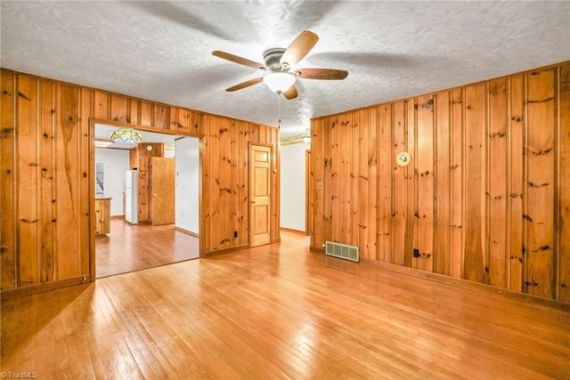 117 Andrews Ridge Road, Sparta, NC 28675