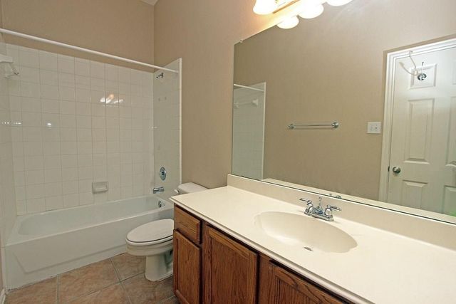 9692 Crossvine Lane, Frisco, TX 75035