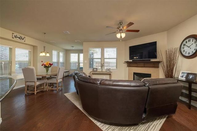 11625 Parade Drive, Frisco, TX 75036