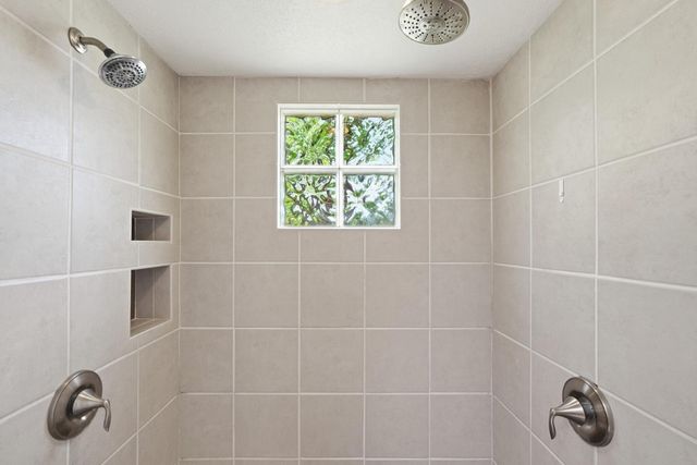 1405 Sigma Chi Road NE, Albuquerque, NM 87106