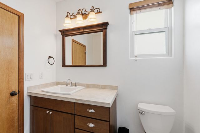 1405 Sigma Chi Road NE, Albuquerque, NM 87106
