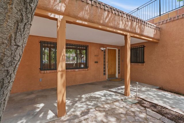 1405 Sigma Chi Road NE, Albuquerque, NM 87106