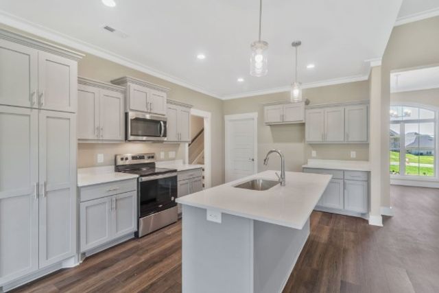 1177 Rimrock Rd, Smyrna, TN 37167