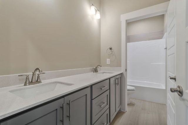 1177 Rimrock Rd, Smyrna, TN 37167
