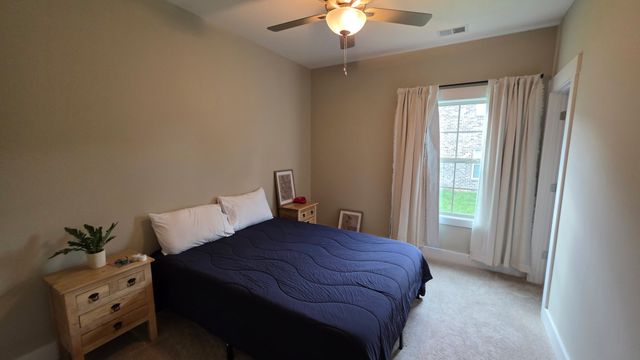 1177 Rimrock Rd, Smyrna, TN 37167