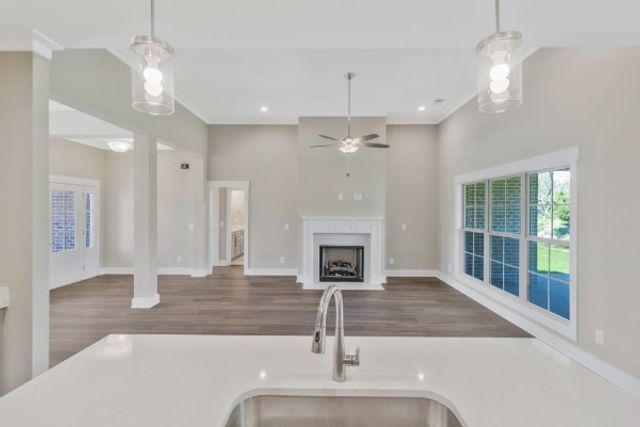 1177 Rimrock Rd, Smyrna, TN 37167