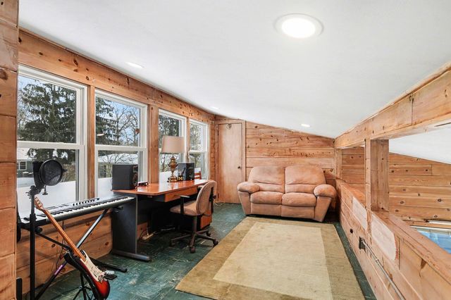 175 Woodrow Avenue S, Battle Creek, MI 49015