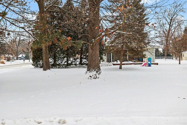 175 Woodrow Avenue S, Battle Creek, MI 49015