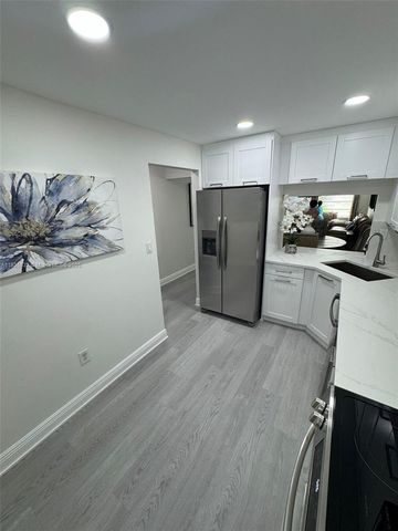 7480 NW 17th St 103, Plantation, FL 33313