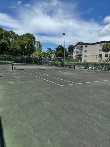 7480 NW 17th St 103, Plantation, FL 33313