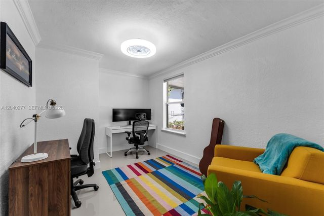 2131 SW 17th Street ., Miami, FL 33145
