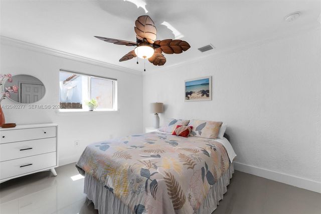 2131 SW 17th Street ., Miami, FL 33145