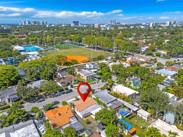 2131 SW 17th Street ., Miami, FL 33145