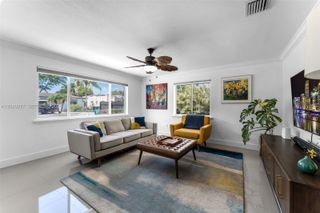 2131 SW 17th Street ., Miami, FL 33145