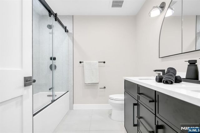 188 Broadway 7, Woodcliff Lake, NJ 07677