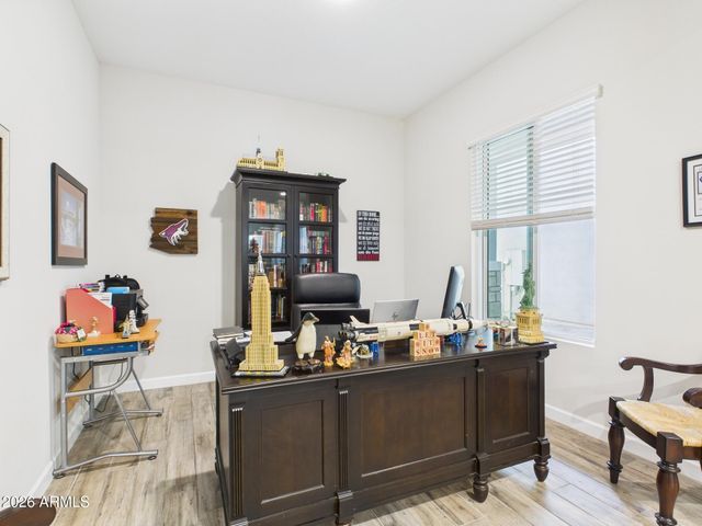 4854 E HELENA Drive, Scottsdale, AZ 85254