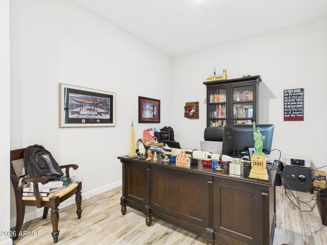 4854 E HELENA Drive, Scottsdale, AZ 85254