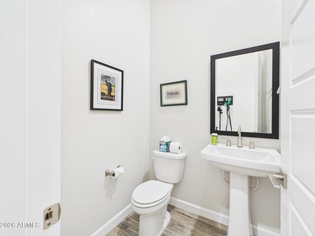 4854 E HELENA Drive, Scottsdale, AZ 85254