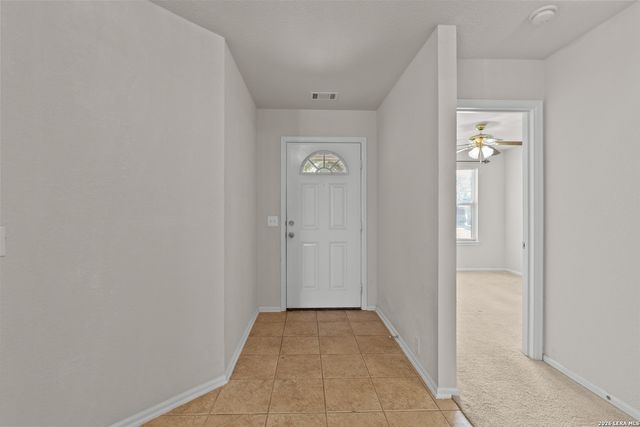 14219 Rosy Finch, San Antonio, TX 78233