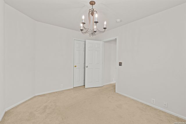 14219 Rosy Finch, San Antonio, TX 78233
