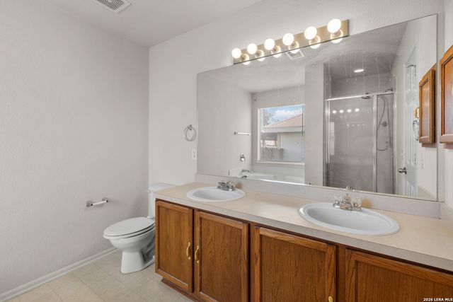 14219 Rosy Finch, San Antonio, TX 78233