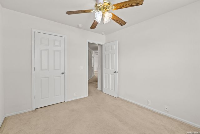 14219 Rosy Finch, San Antonio, TX 78233