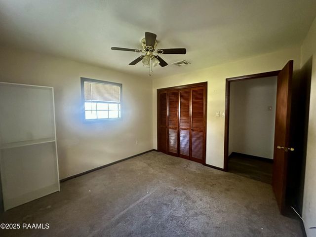 104 E Shamrock Drive, Lafayette, LA 70508