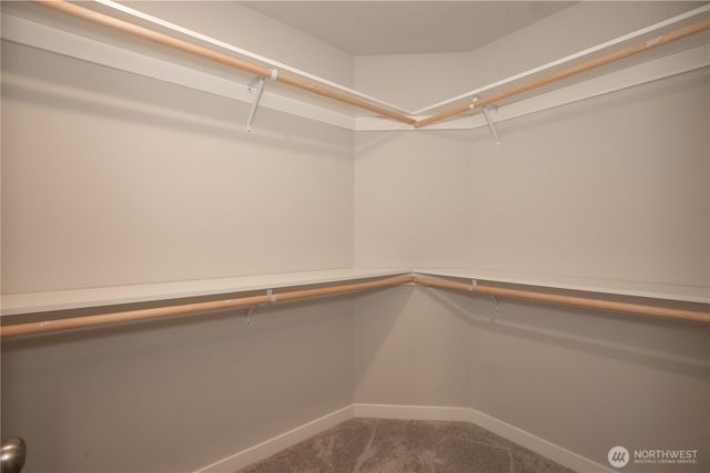 17643 Loop Lane SE, Yelm, WA 98597