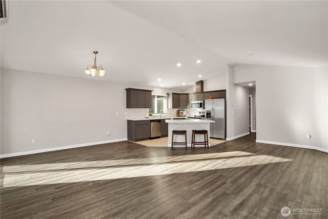 17643 Loop Lane SE, Yelm, WA 98597