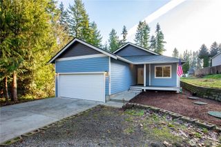 17643 Loop Lane SE, Yelm, WA 98597