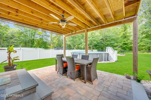 33 Baldwin Avenue, Morganville, NJ 07751
