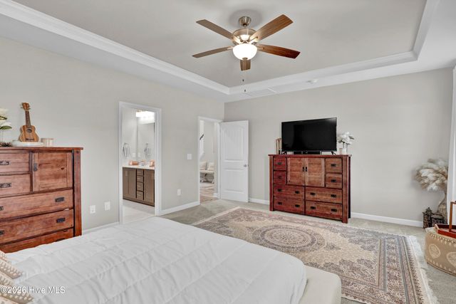 402 Reynolds Court, Sneads Ferry, NC 28460