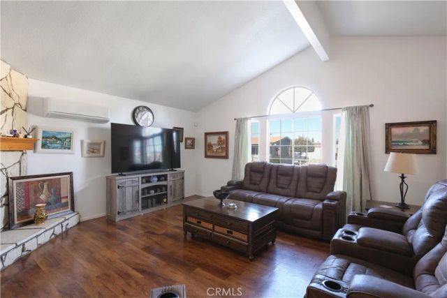 521 Bermuda Drive, Hemet, CA 92543