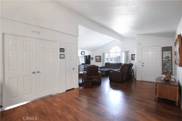 521 Bermuda Drive, Hemet, CA 92543