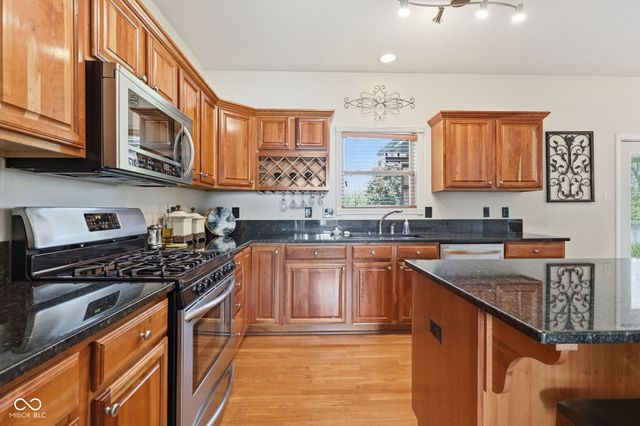 8240 Thorn Bend Drive, Indianapolis, IN 46278